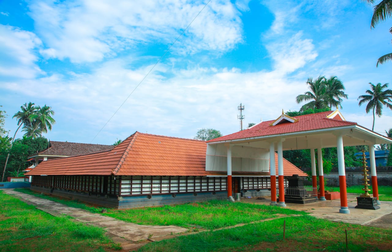 mahadeva temple thalore